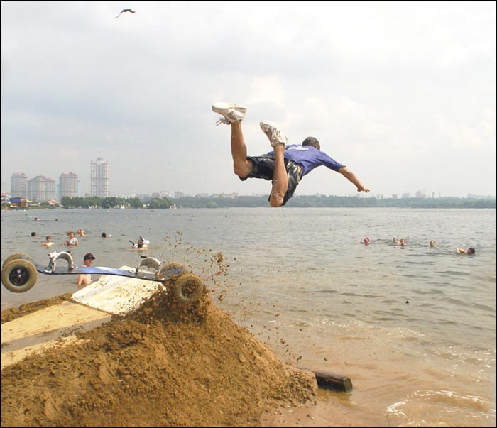 Moscow Strogino Dirt Waves Moscow Strogino Dirt Waves (Water Challenge '04) ATB SPORT