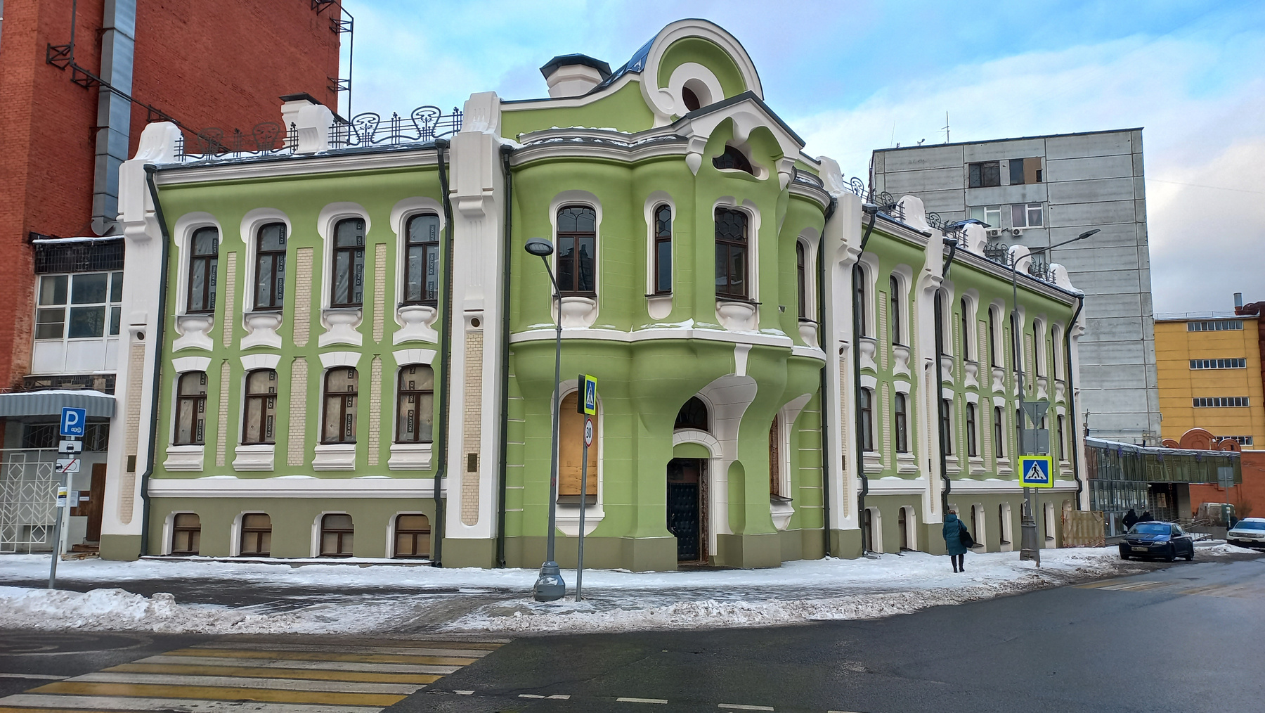 Особняк Абрикосовых на Малой Красносельской улице Москва