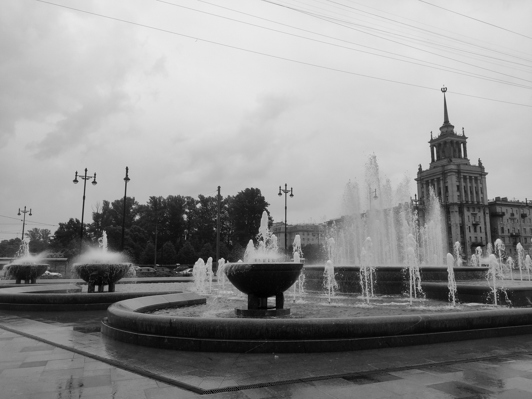 *** Петербург дождь фонтан