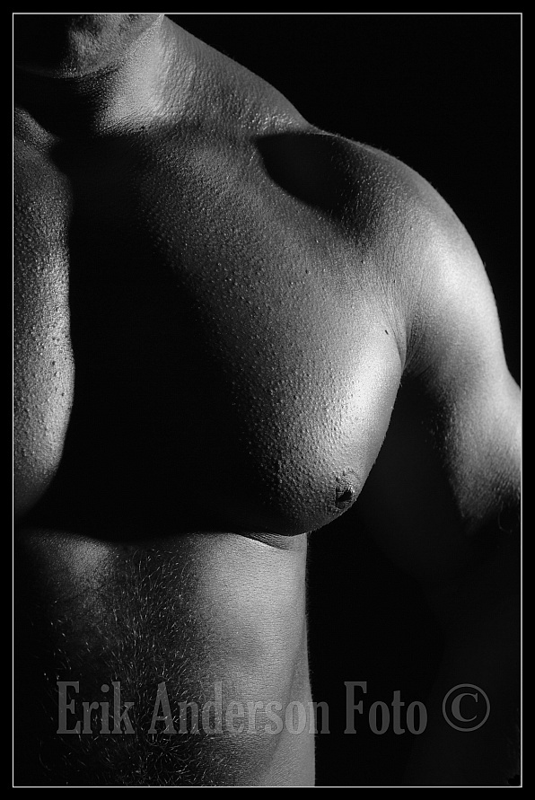 Мускул B&W Мускул B&W