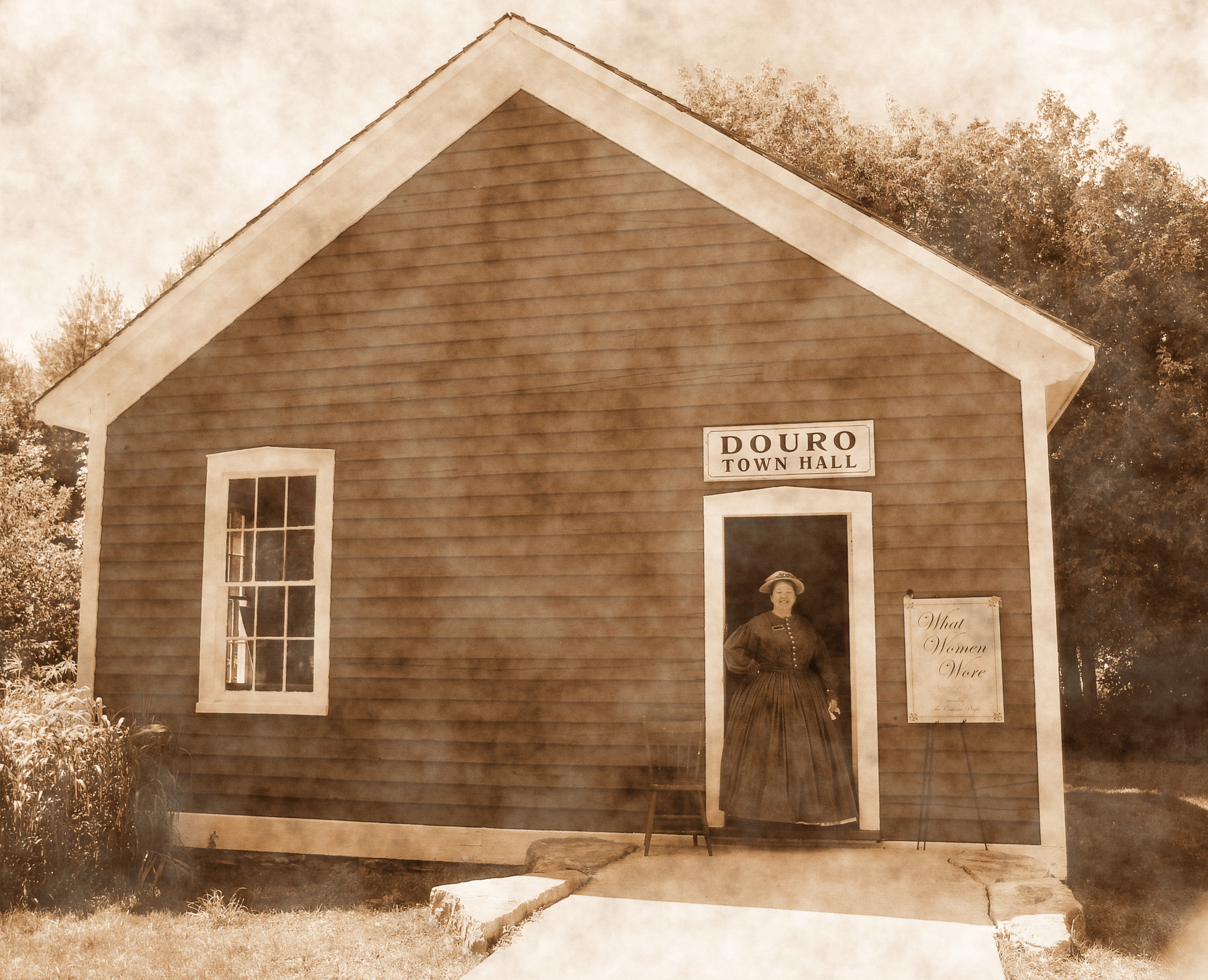 Lang Pioneer Village Museum,Ontario,Canada. "ЧтО женщины одевали". музей Канада Онтарио Петерборо