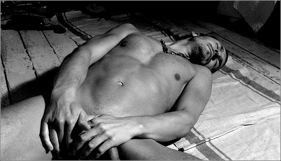 v starom dome 2 paren nude