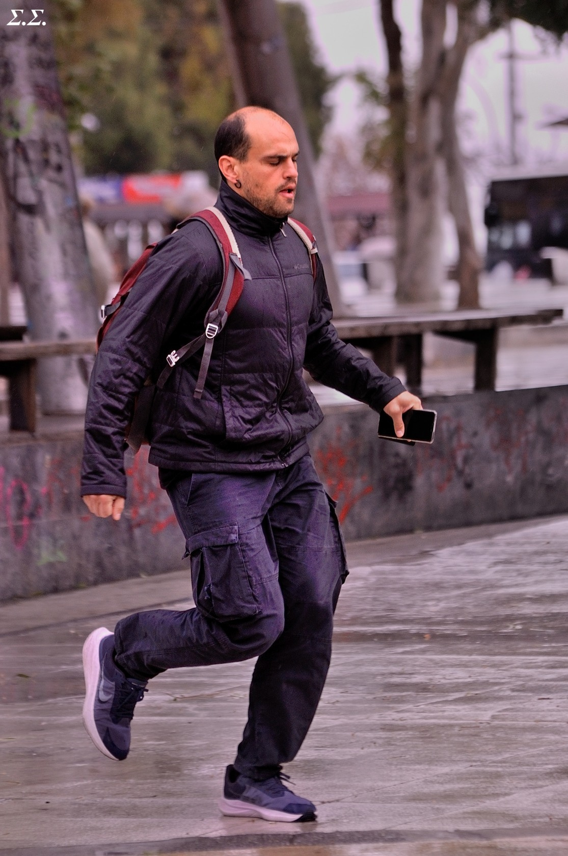 RUN GREEK VOTER RUN 