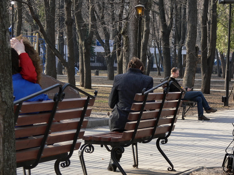 Каждому своё.... жанр, парк, город, весна