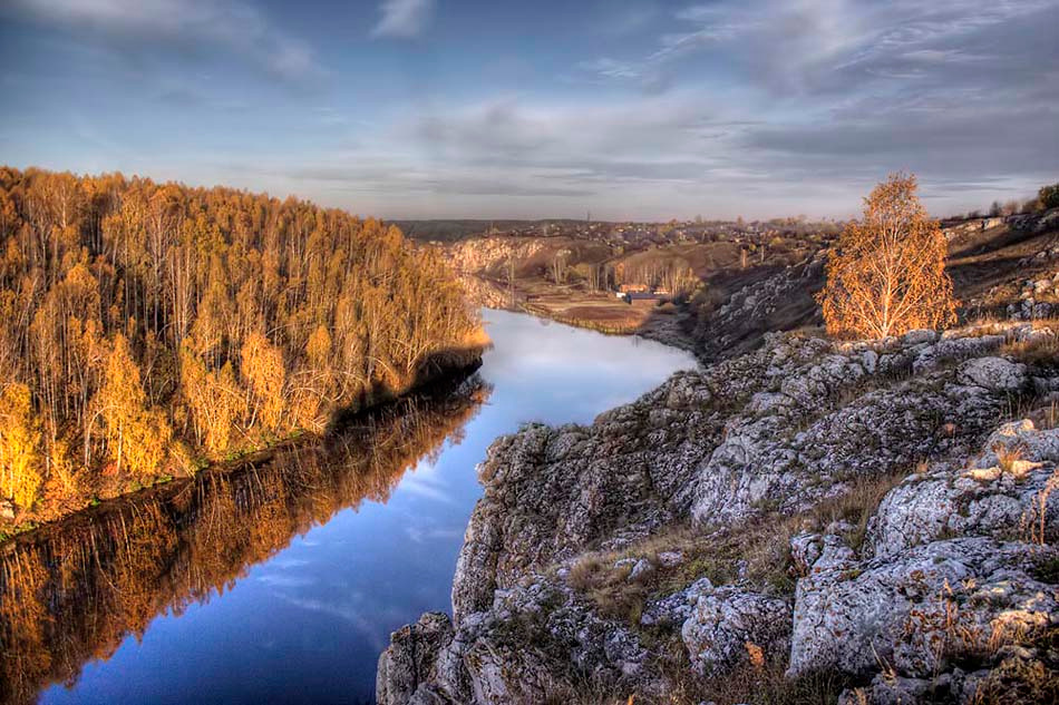 На реке Исеть река Исеть осень