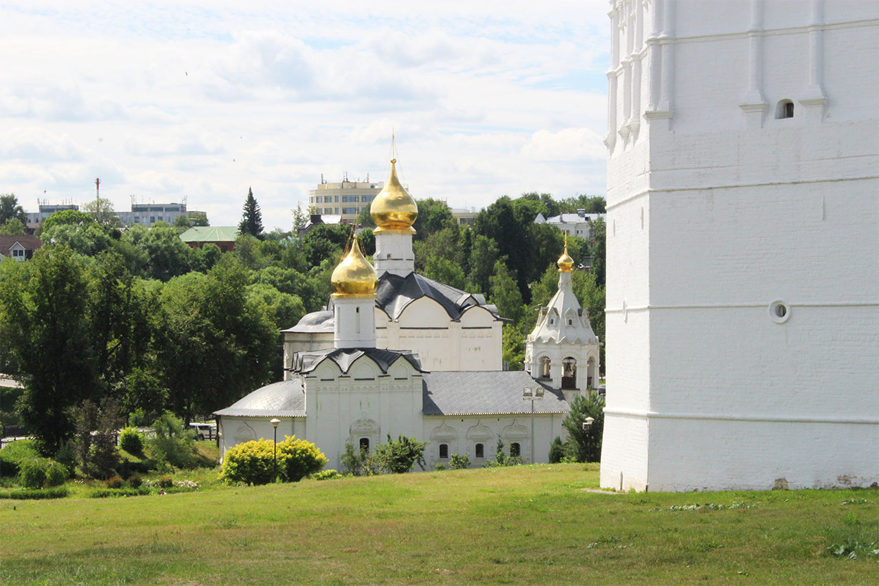 Церковь Введения во храм Пресвятой Богородицы 