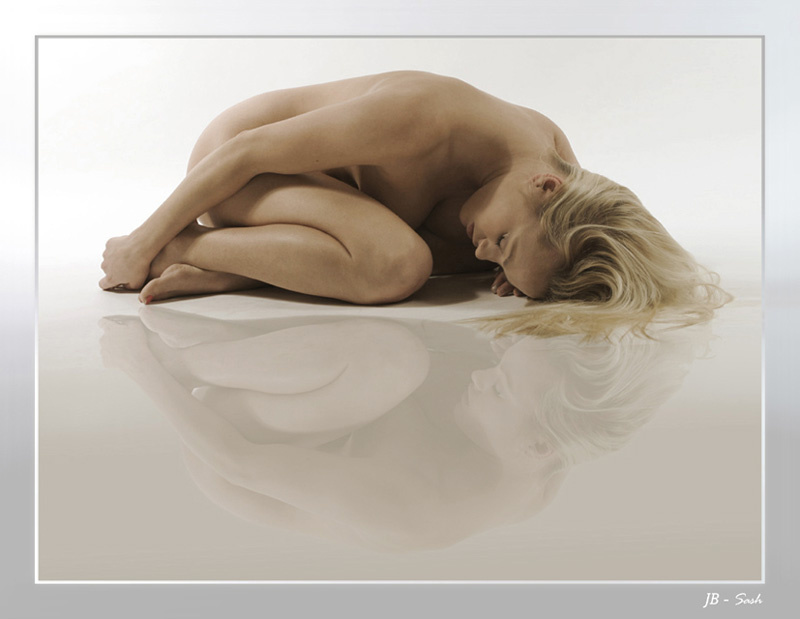 Reflection of the Dream Gerl Dream Reflection