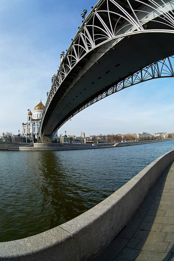 Curves Москва Храм Христа Спасителя Патриарший мост