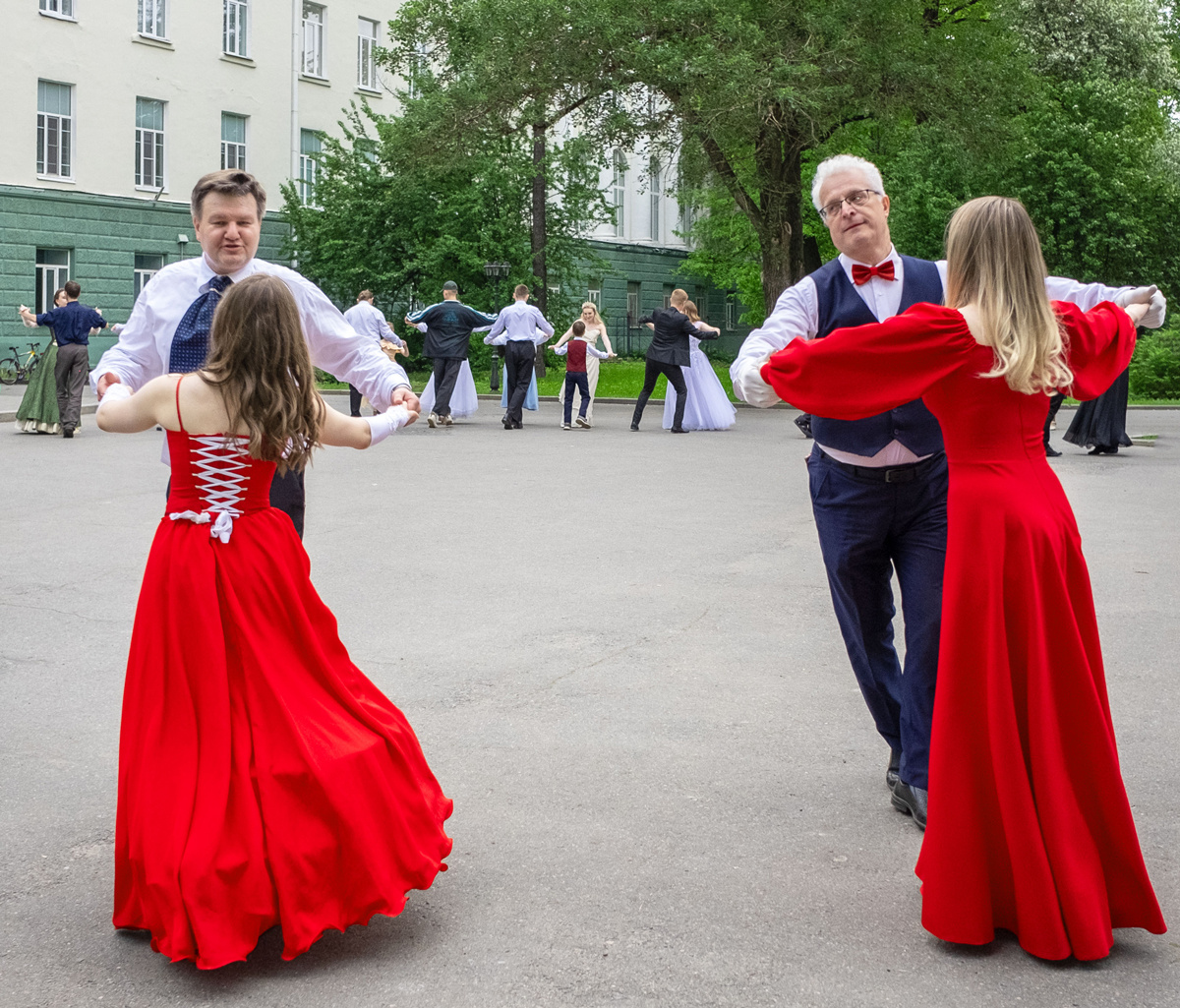 Выпускной бал 