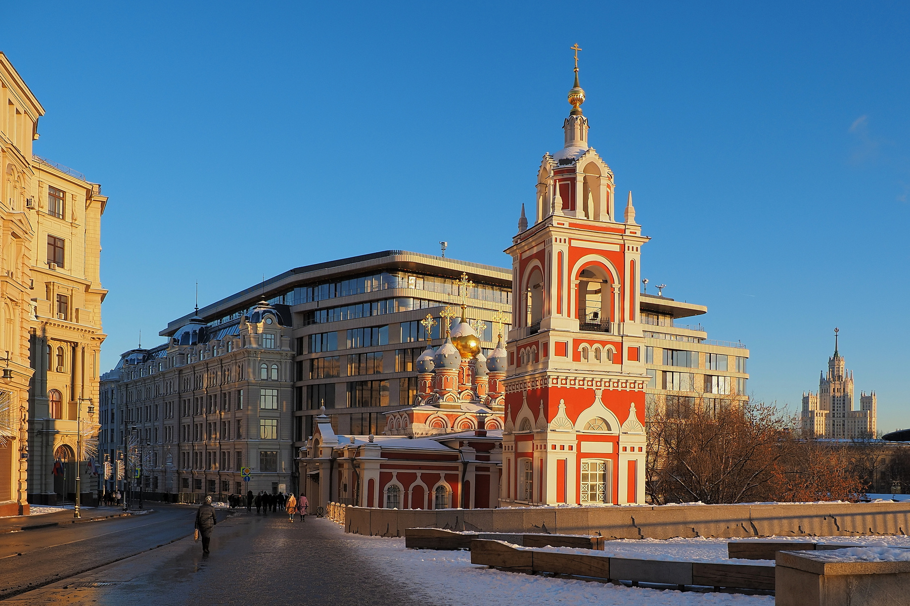 Церковь Георгия Победоносца на Псковской Горке москва улица варварка
