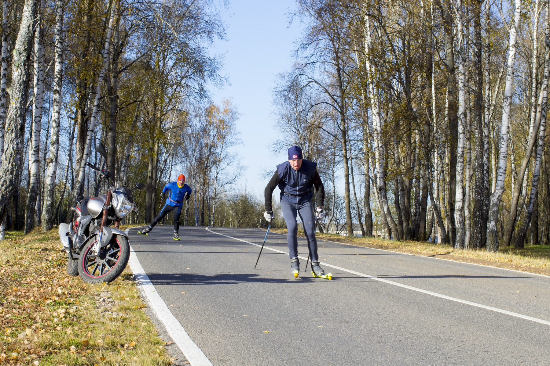 Скучающие по зиме Спорт коньки дорога природа мотоцикл