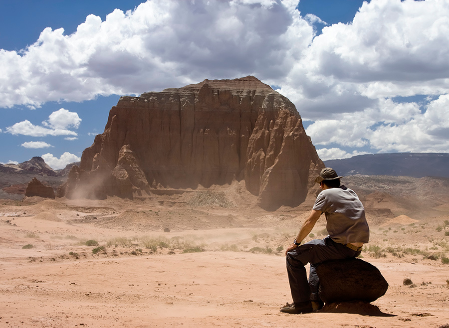 По направлению к  "Tюрьме" Jail, Cathedral Valley, Capitol Reef National Park, Utah, USA
