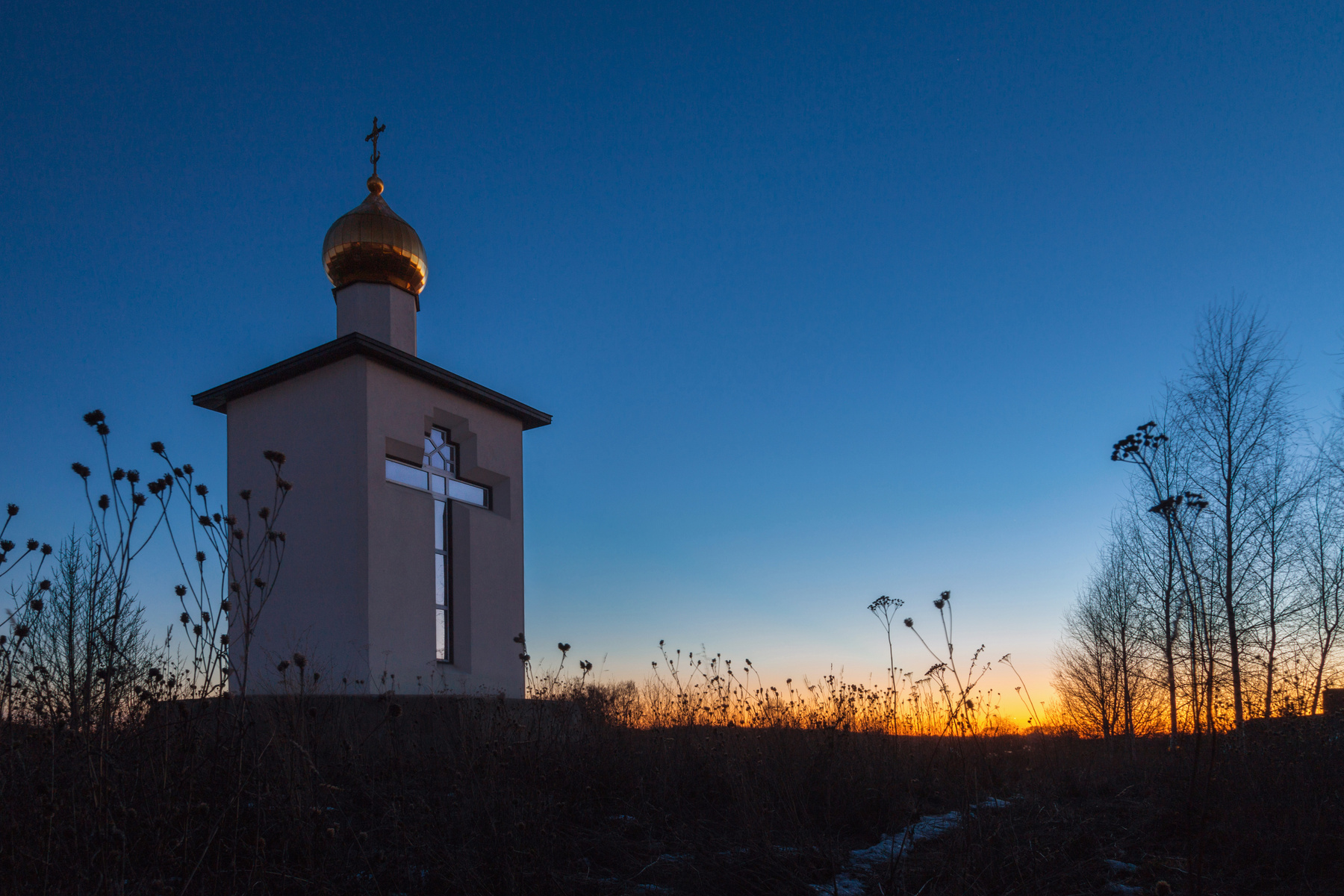 Часовня Новомучеников и Исповедников Российских в мкр.Павельцево г.Долгопрудный долгопрудный закат небо павельцево пейзаж религия хлебниково храм церковь часовня