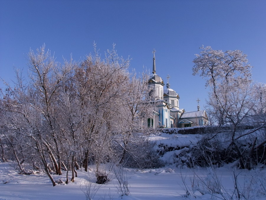ЗАСНЕЖИЛО ЗИМА