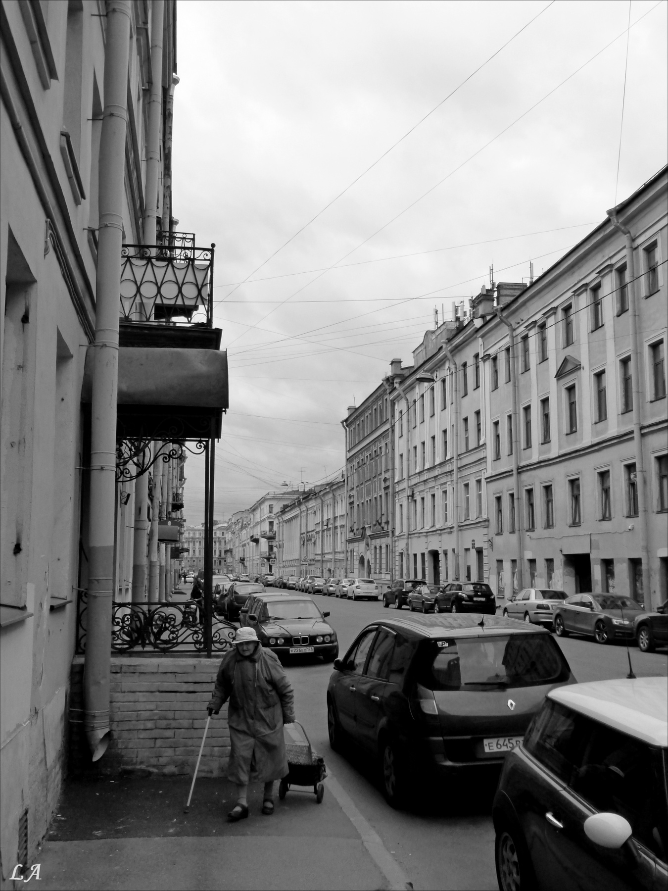 Жительница мегаполиса фототренер Александр Мамакин Творческий Союз Снежный Лев Lihgra Advenyture Фото Светланы Мамакиной Путешествие Фотосайт Санкт-Петербург старушка