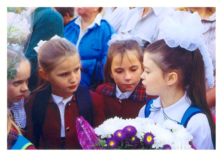 А ещё, девочки, я сама видела как... 