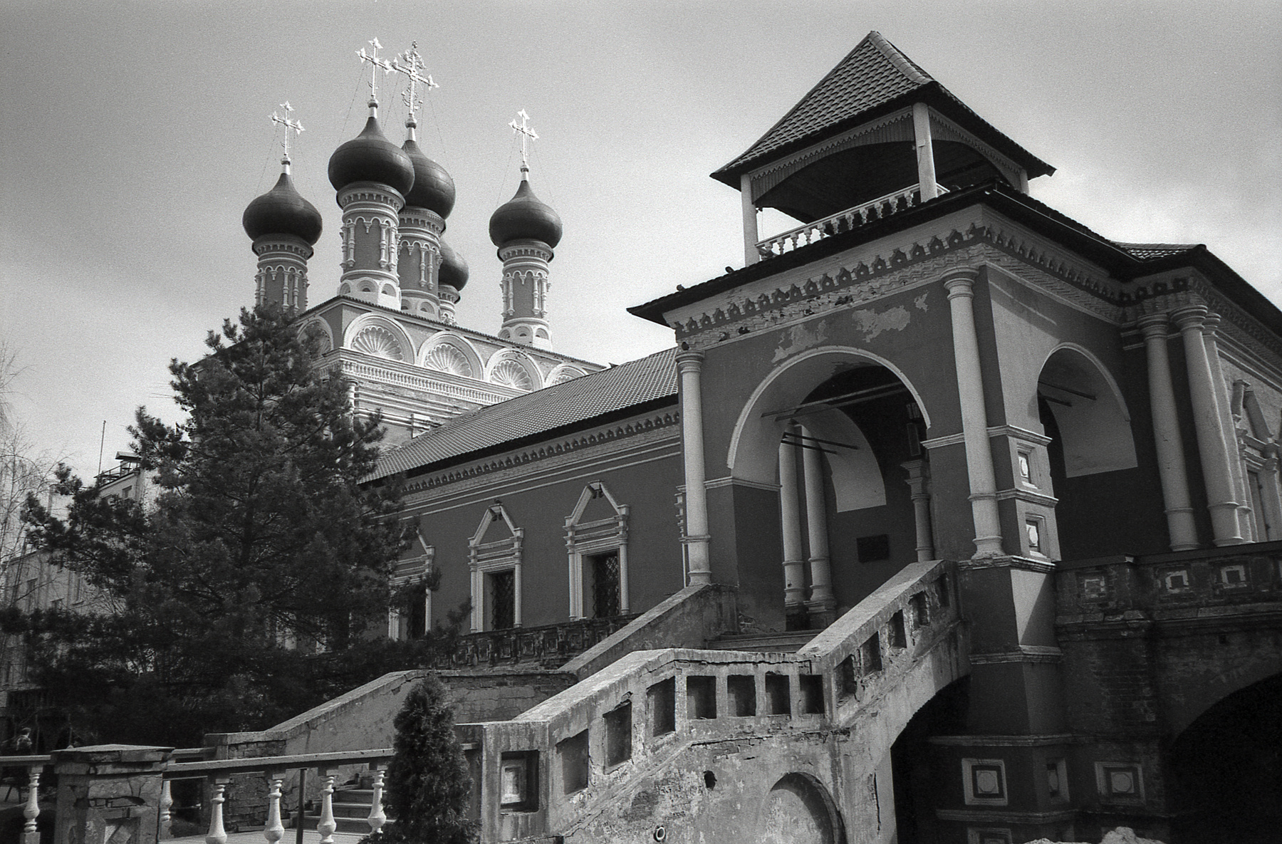 Храм Боголюбской Иконы Божией Матери Высокопетровского Монастыря - Патриаршее Подворье. 