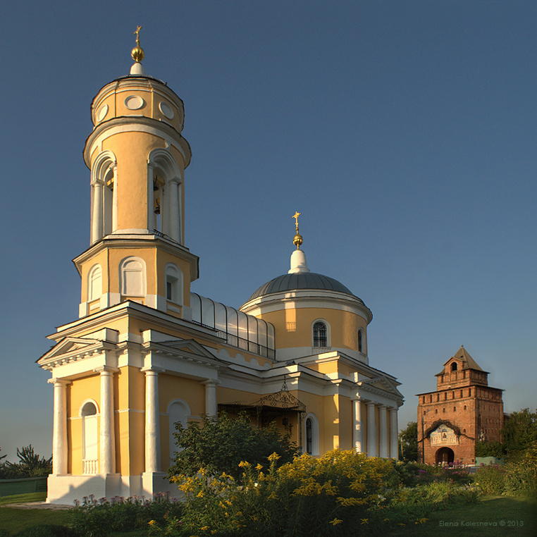 Коломенский кремль. Церковь Воздвижения Креста Господня. Коломна Пятницкие ворота Крестовоздвиженская церковь