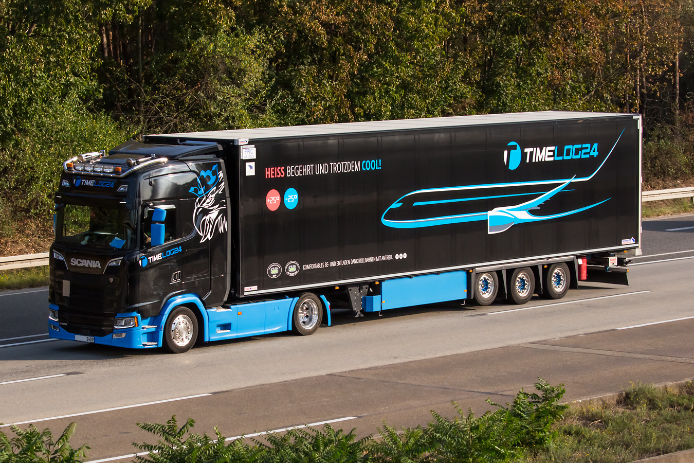 Truck. Автомобиль машина грузовик дорога