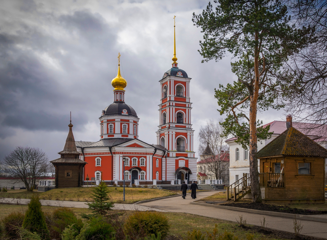 Варницкий монастырь в Ростове Великом 