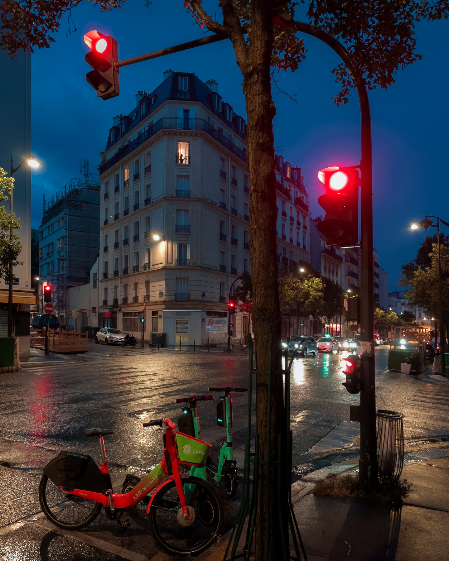 Paris Париж Франция стрит уличная фотография репортаж iphone отражение ночь