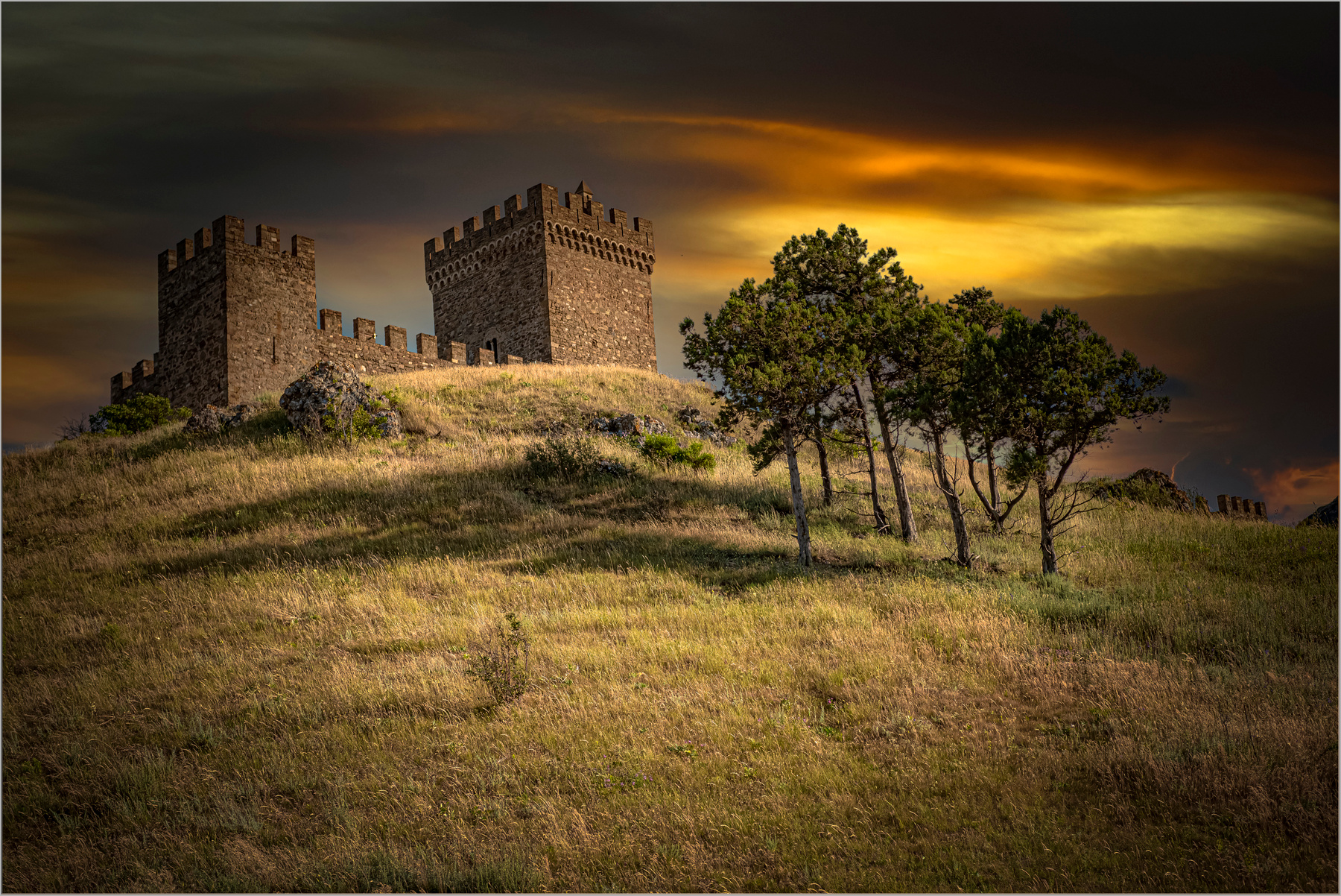 Генуэзская крепость природа храмы история