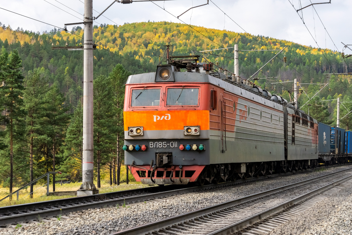 ВЛ85-011 railway железная дорога locomotive локомотив электровоз поезд train Russia Siberia Irkutsk Россия Сибирь Иркутск споттинг spotting