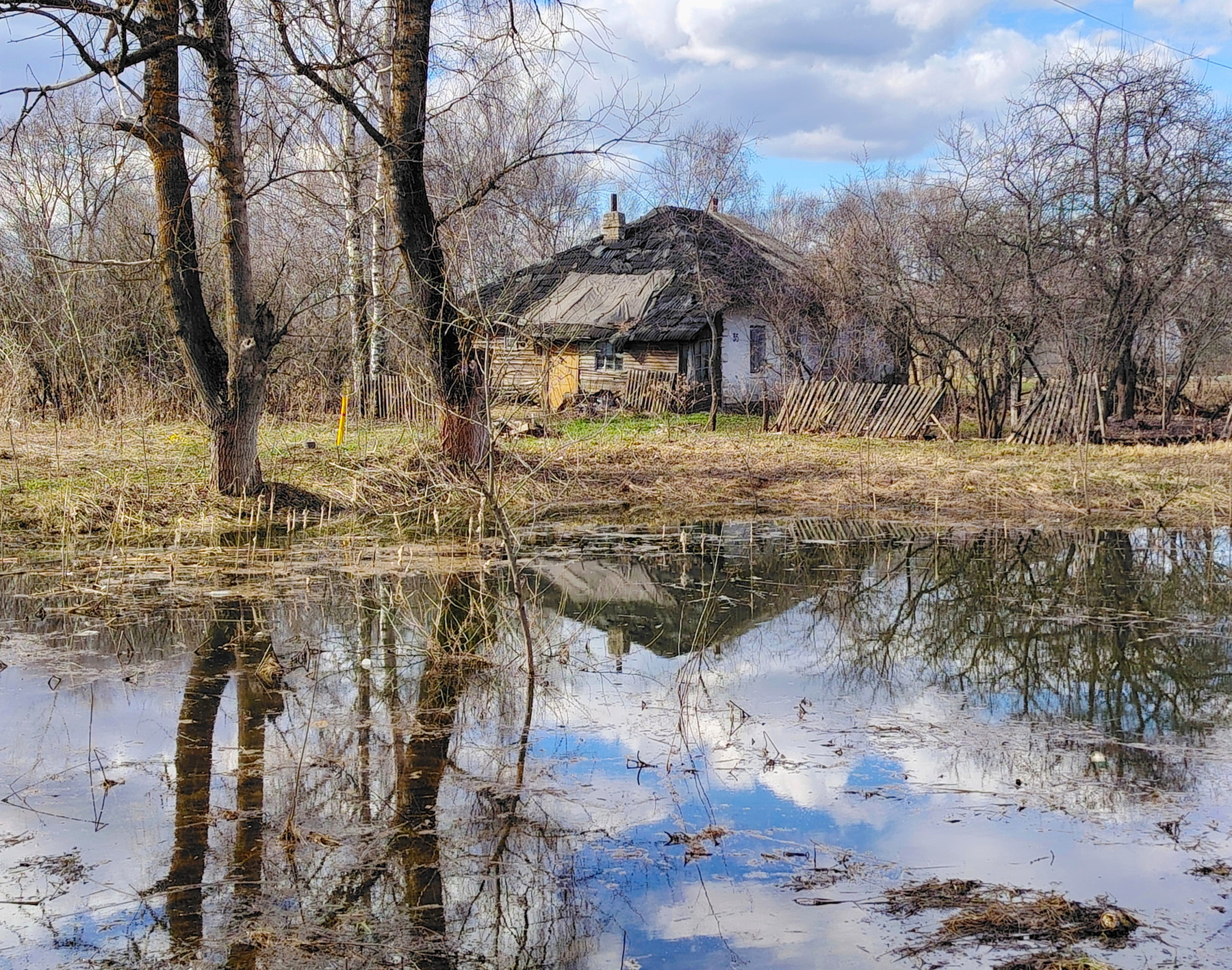 Апрель 