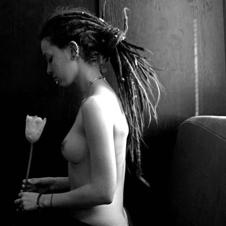 без названия девушка dreadlock дреды