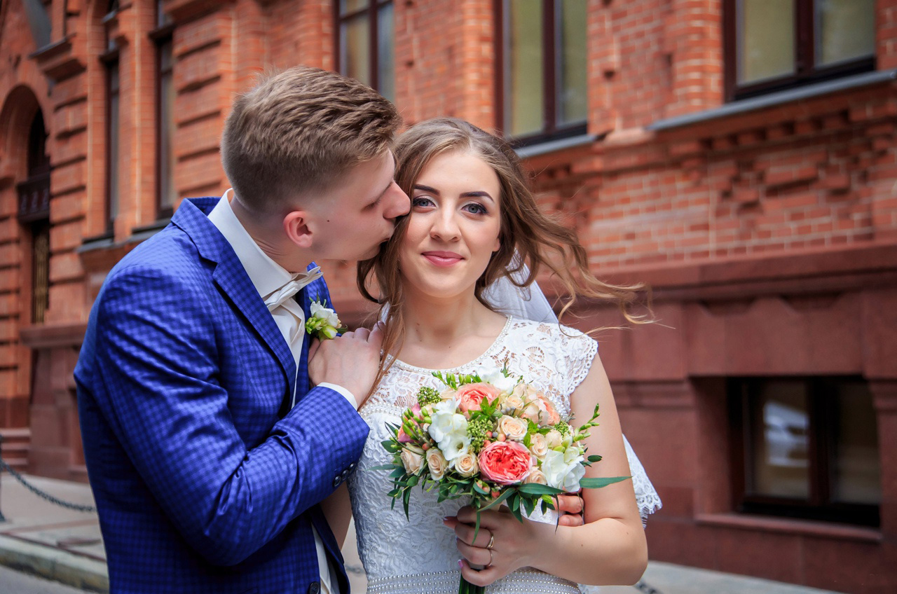 Фотограф Видеограф Фотоcъемка Видеосъемка Ярославль WhatsApp 89807480213 #фотографярославль #фотосъёмка #видеосъемка на свадьбу genrih_sturki_fotograf      https://youtu.be/GY6m9sN_Hek        https://dzen.ru/video/watch/668a1b85519e875daf151ec5 фотографярославль фотосессия фотосъёмка видеосъемка видеографярославль семейныйфотограф свадебныйфотограф свадьба