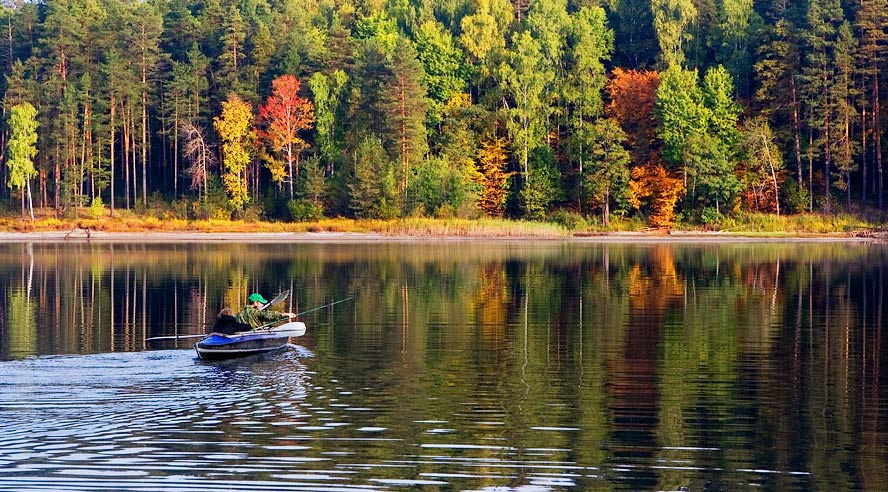 *** озеро байдарка осень