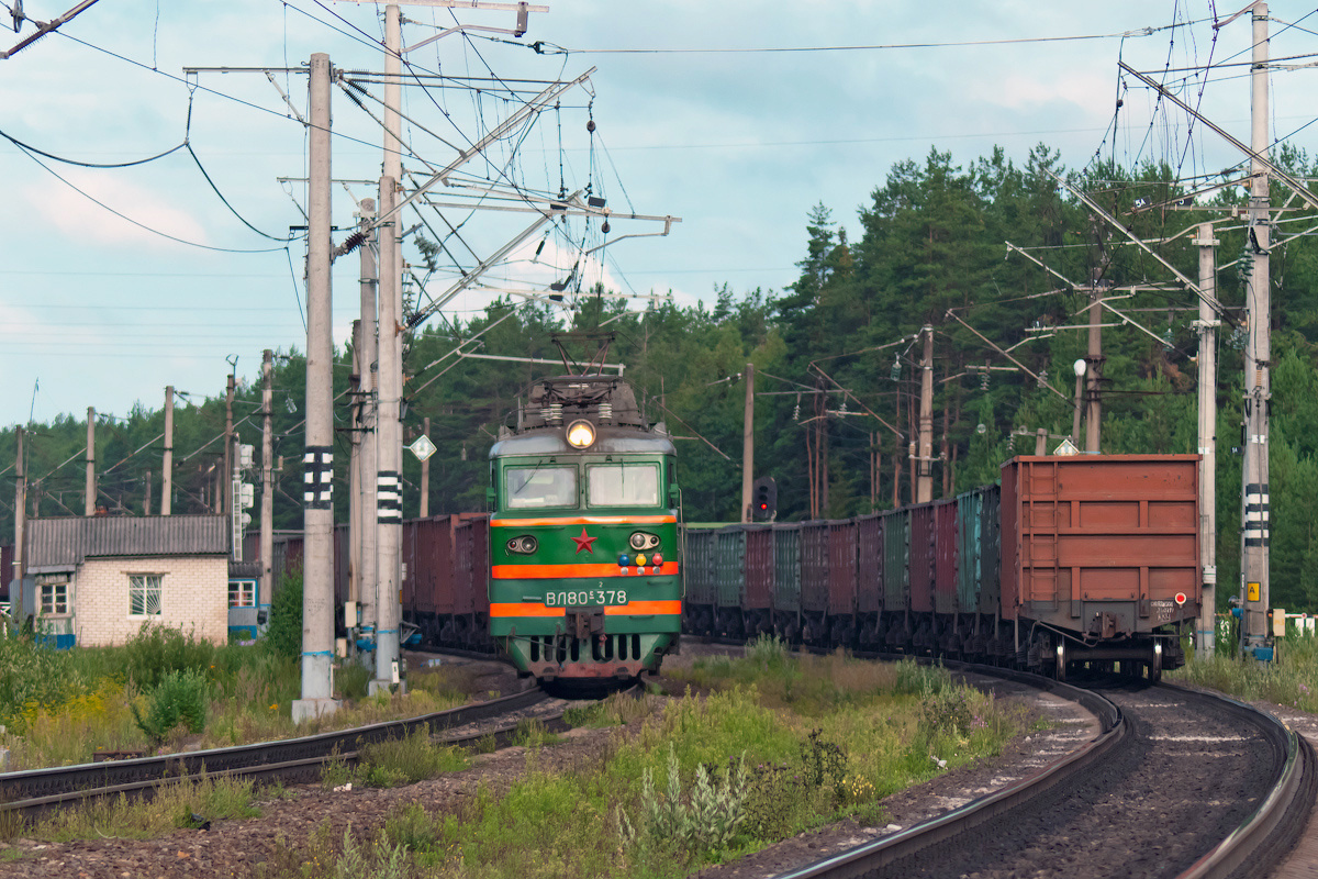 ВЛ80С-378 ВЛ80С-378 сев сжд жд нея станция транссиб поезд электровоз транспорт