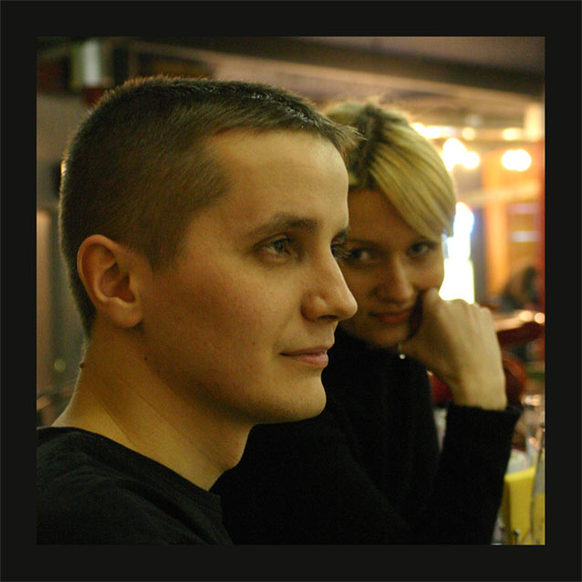 В профиль 