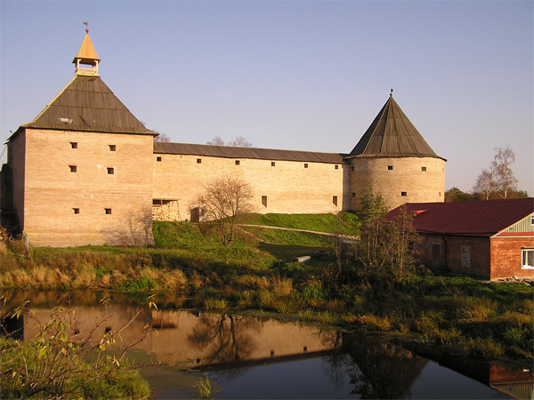 Старая ладога старая ладога, осень, деревенский пейзаж