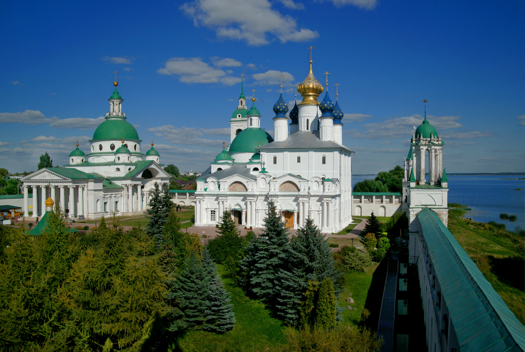 Спасо-Яковлевский монастырь Россия Ростов-Великий архитектура Спасо-Яковлевский монастырь собор храм церковь православие культура история