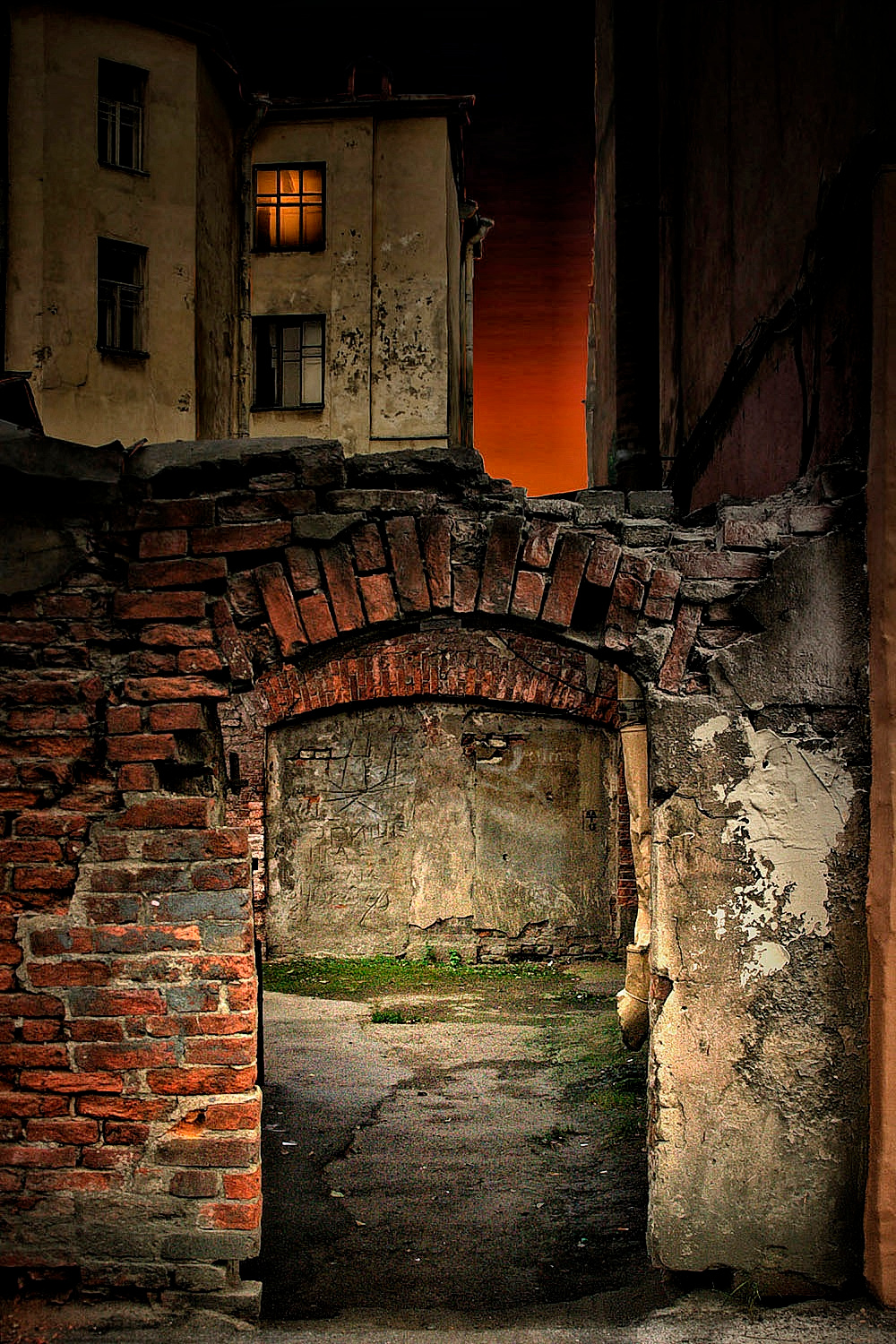 deep.spb * deepspb art ambient minimal deep spb artwork city street industrial urban urbex abandoned decay urbandecay grunge vintage streetart underground abstract monochrome oldschool contrast shadow light perspective black_and_white bw graphic geometry