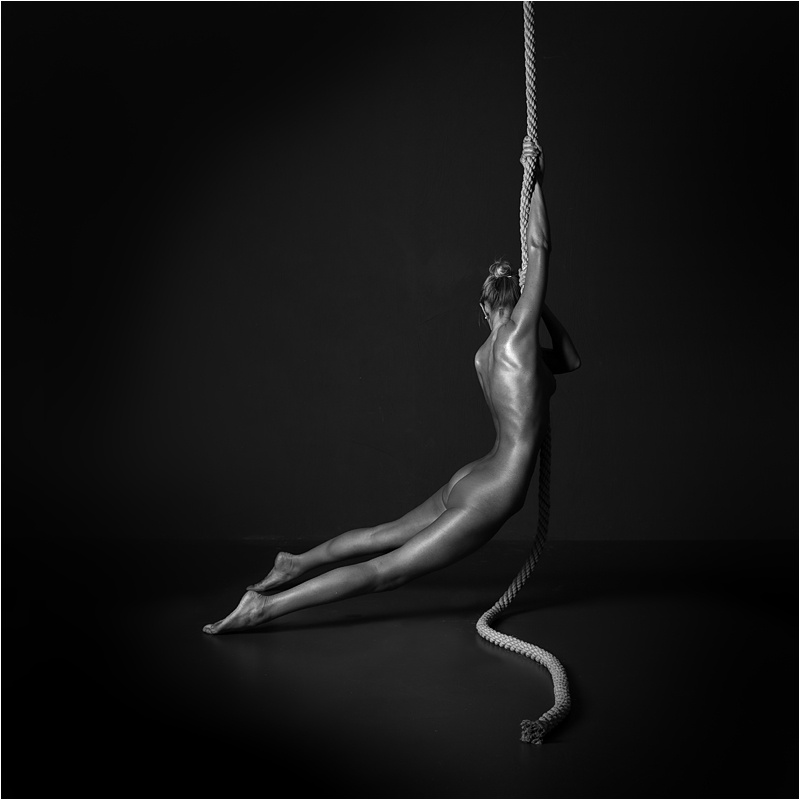 nordost nude sculpture woman female