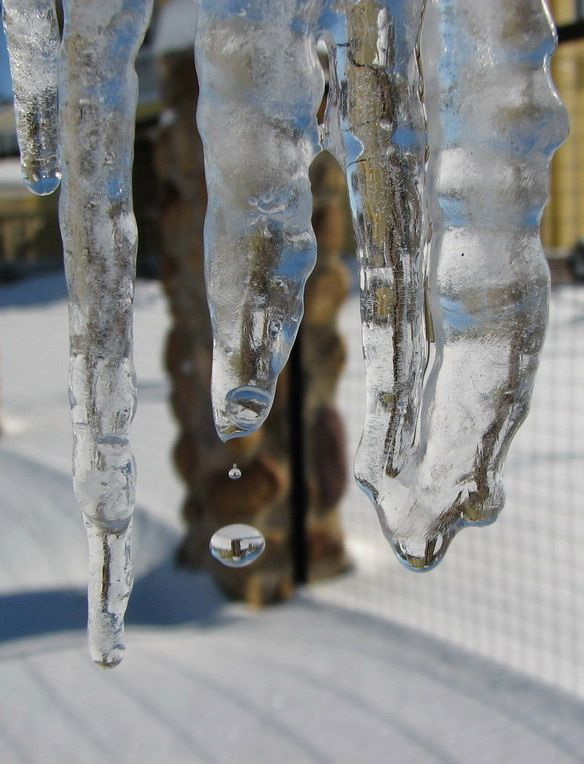 капля за каплей.... весна, сосульки, капля