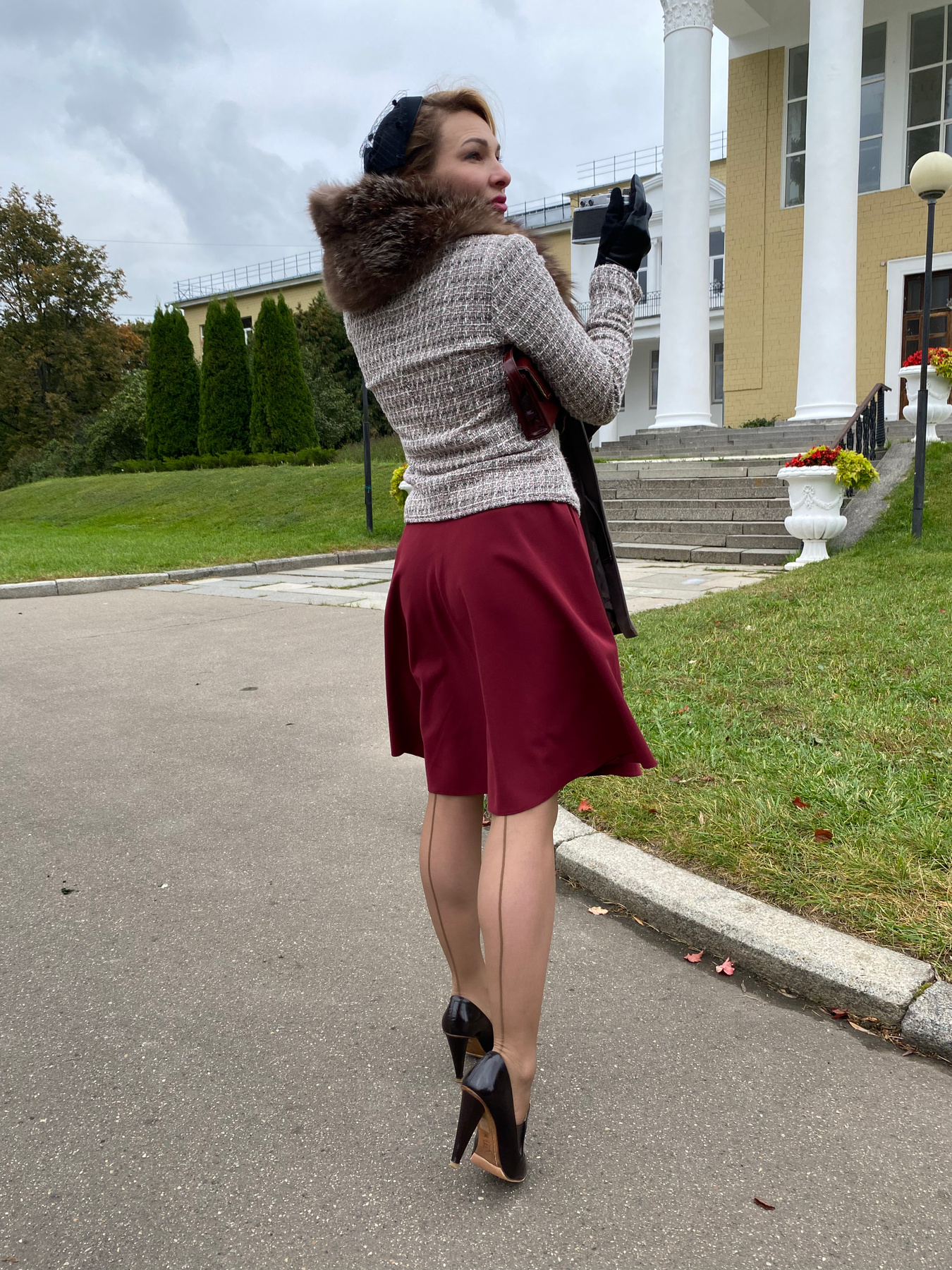 мадам с фотоаппаратом 