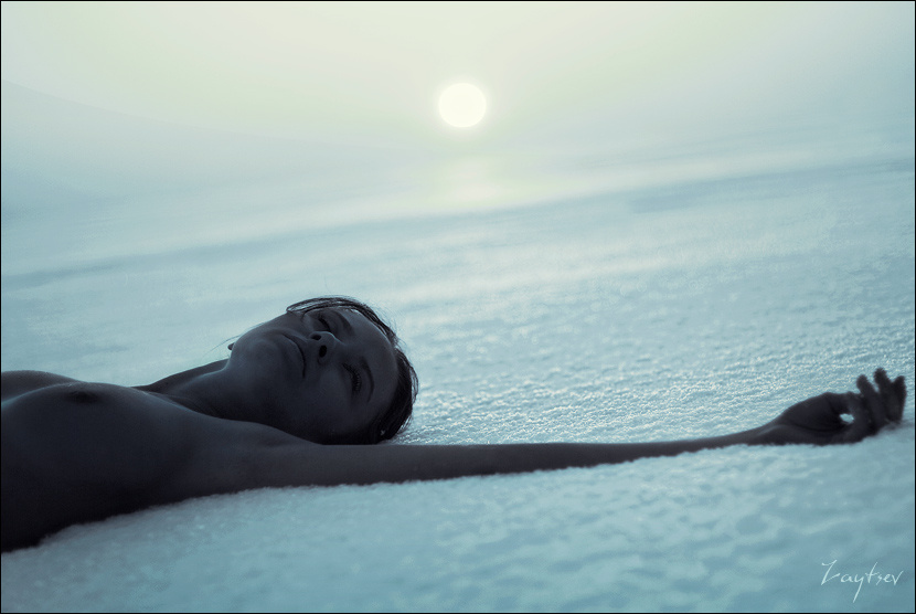Море снега THIS   GAME   HAS   NO   NAME.   IT   WILL   NEVER   BE   THE   SAME.