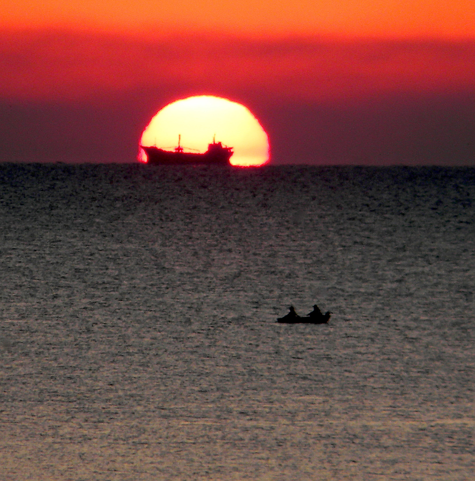 Рыбаки Азовское море, рыбаки, моряки, ловля бычков, корабли, восход солнца, 