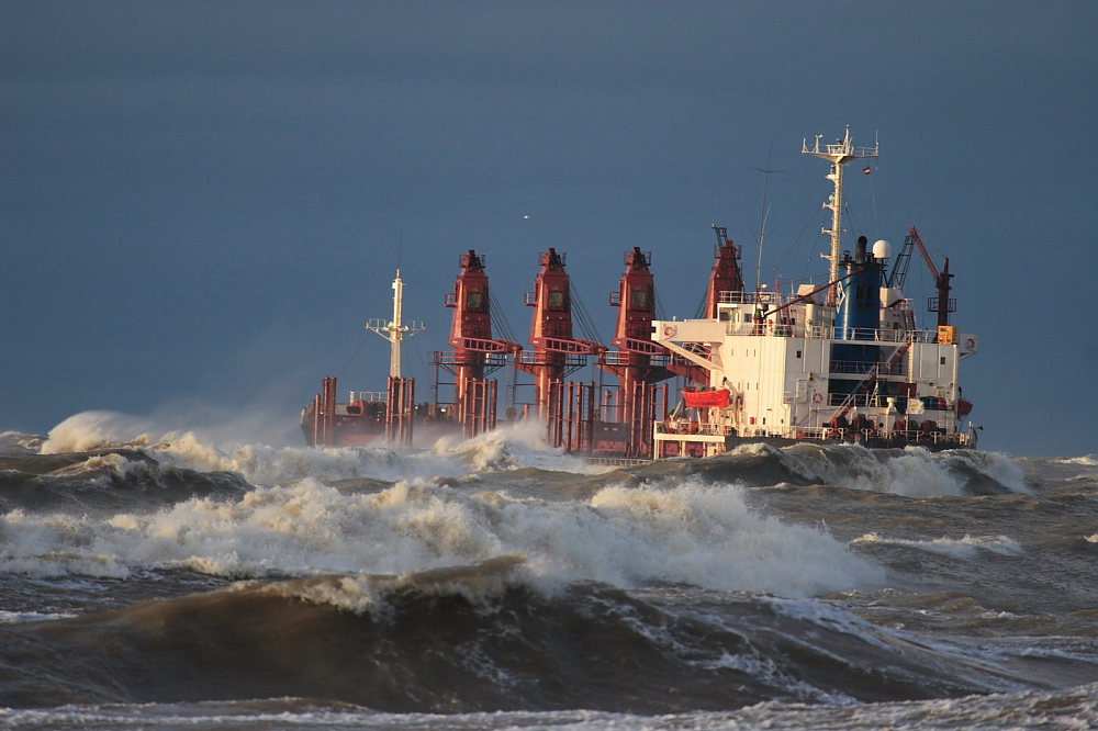 Stormly day -2 storm baltic sea