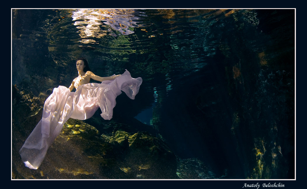 Невеста.  Фарфор. Империя Токугава... ;) Grande Cenote Мексика cave diving