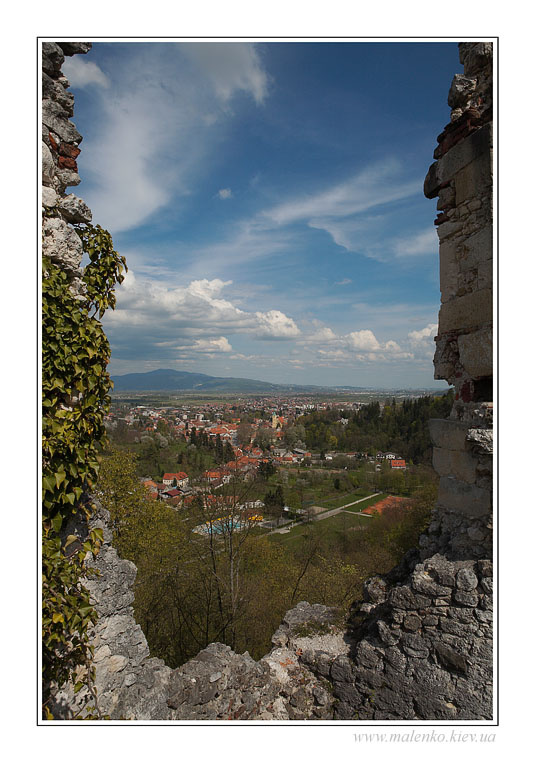 Samobor - little town lies below the fabled peaks of the Samobor Hills. Самобор, Хорватия