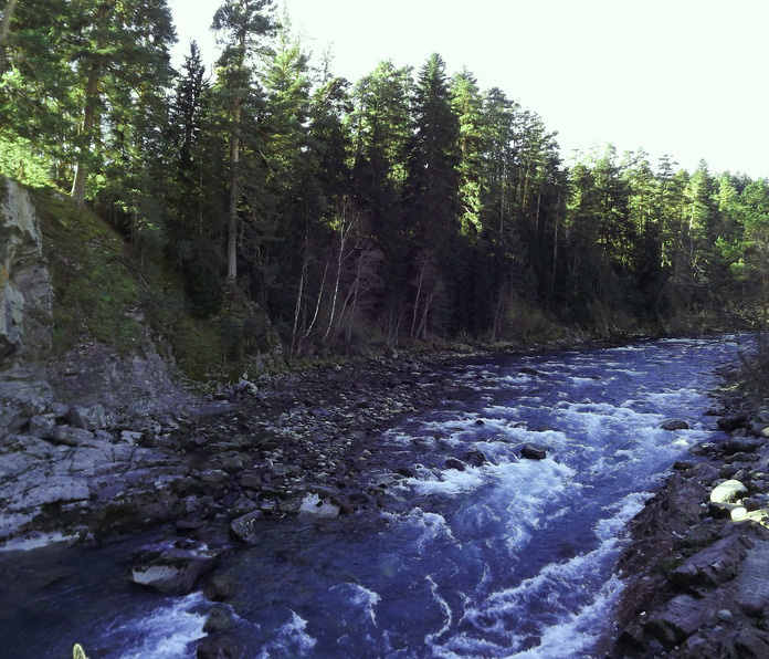 Река 