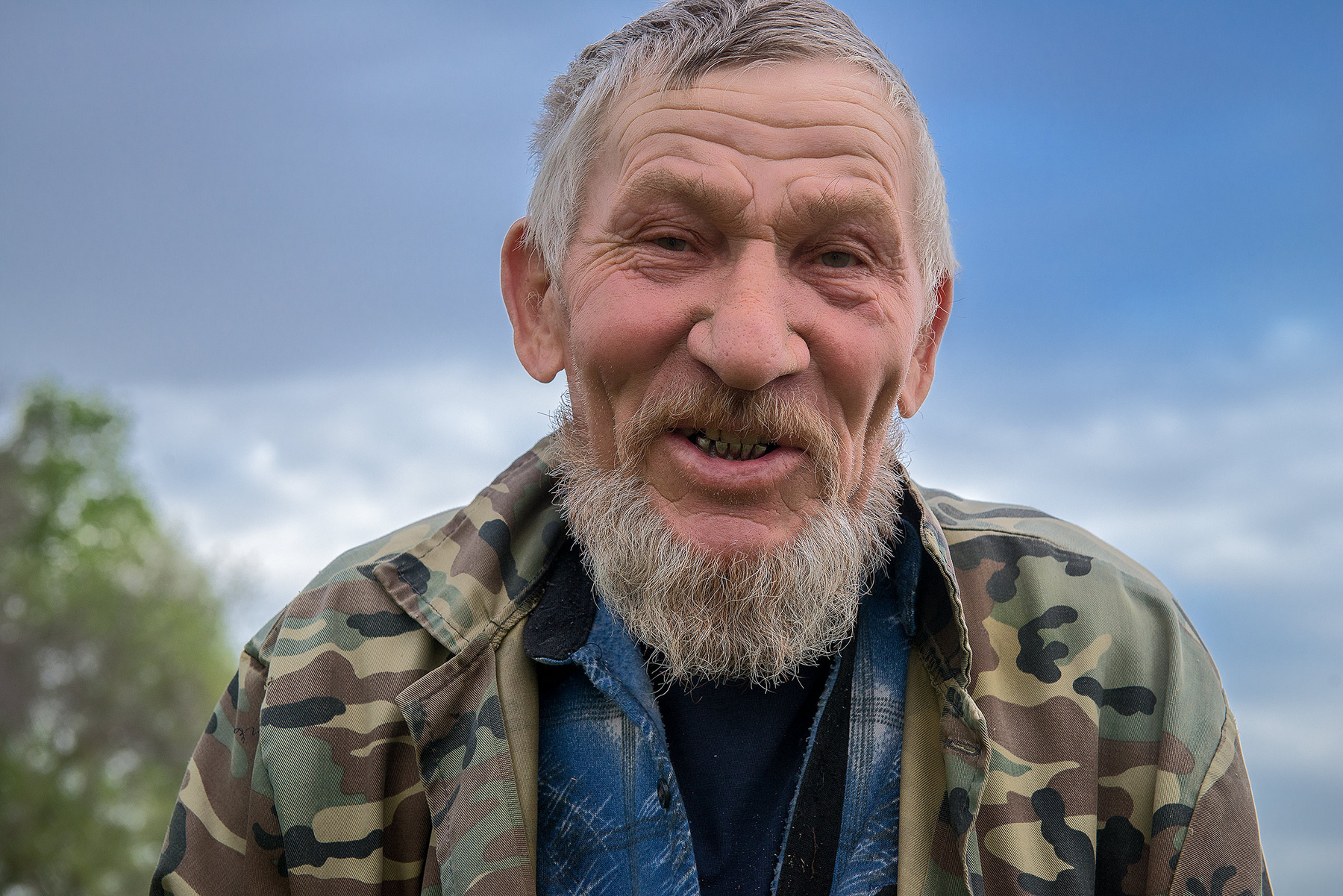 Старик... (2) весна май село старик