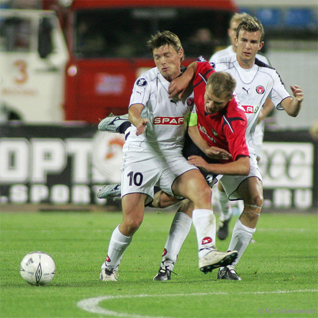 Остановили... 