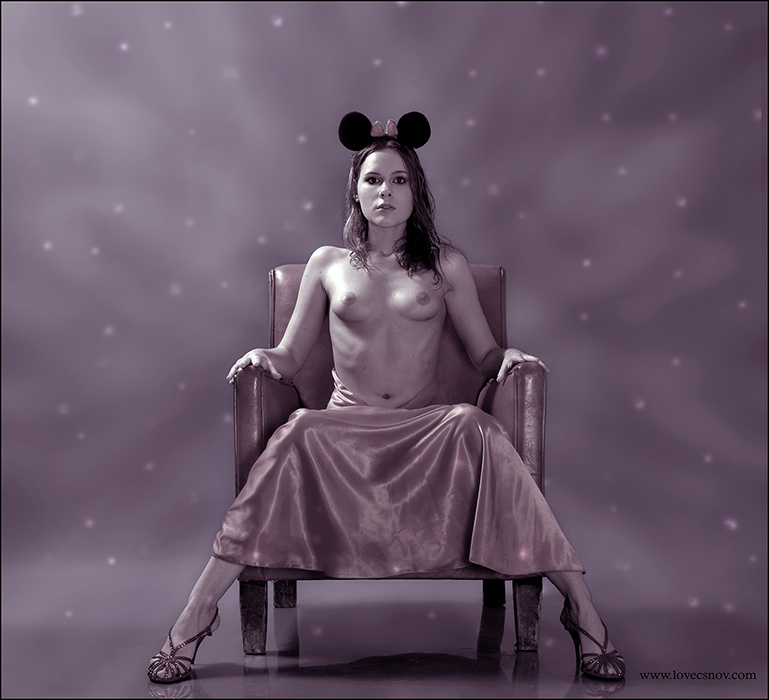 Minnie... 