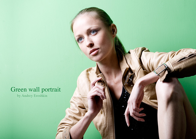 Green wall portrait 