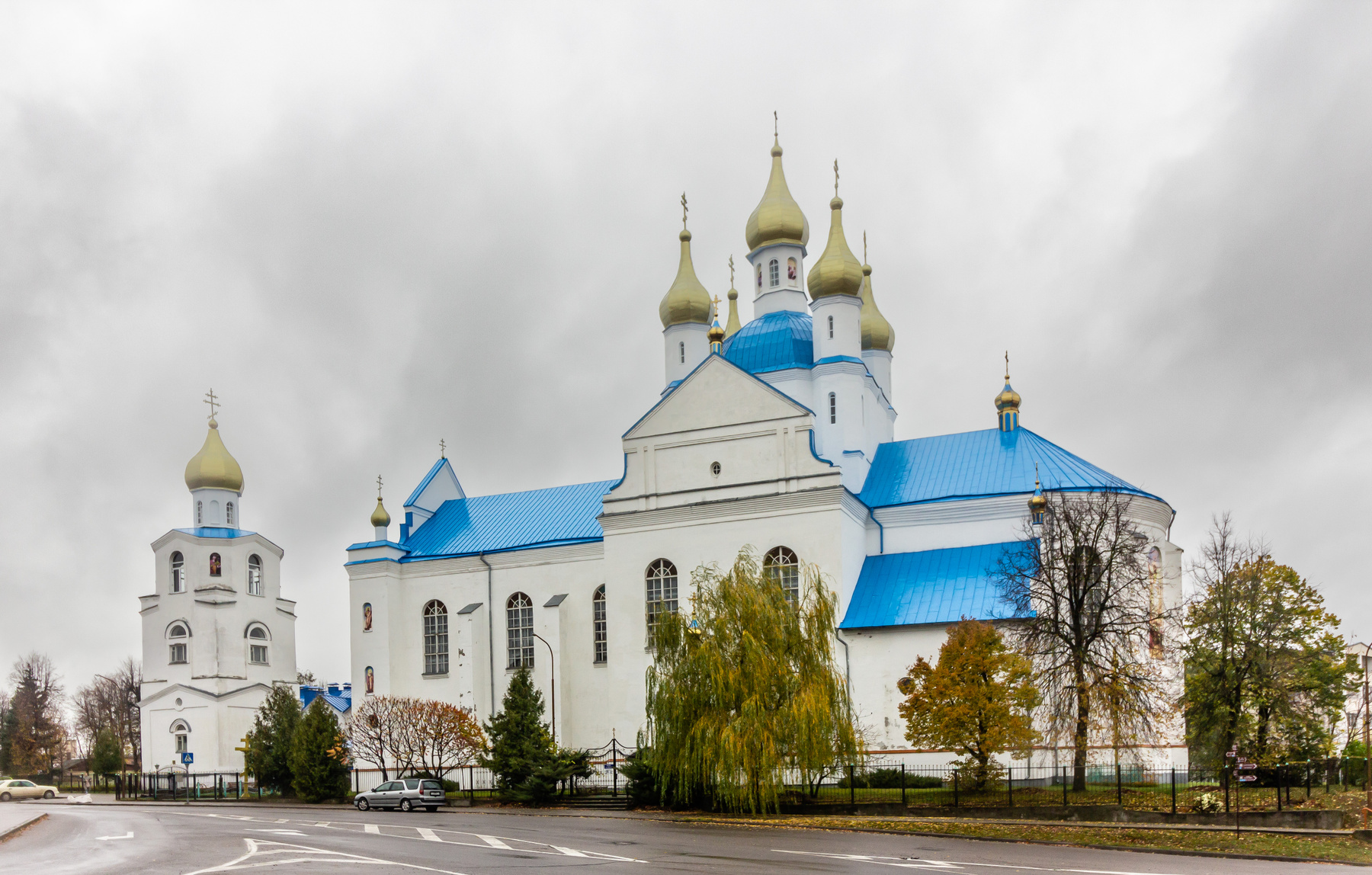 Слоним. Спасо-Преображенский собор город Слоним архитектура улица церковь храм собор